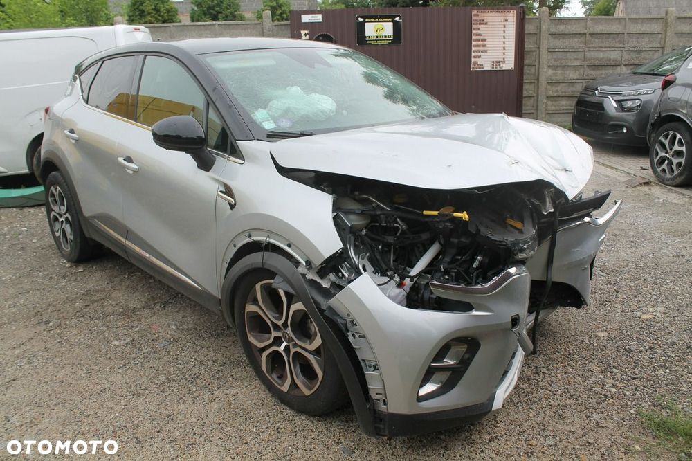 Renault Captur - 1