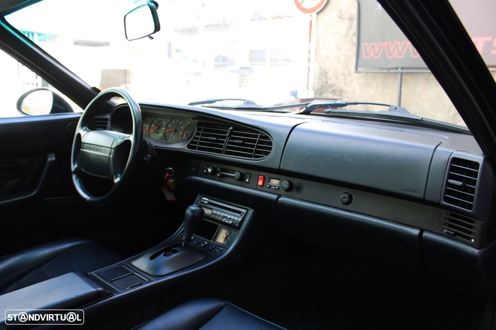 Porsche 968 - 31