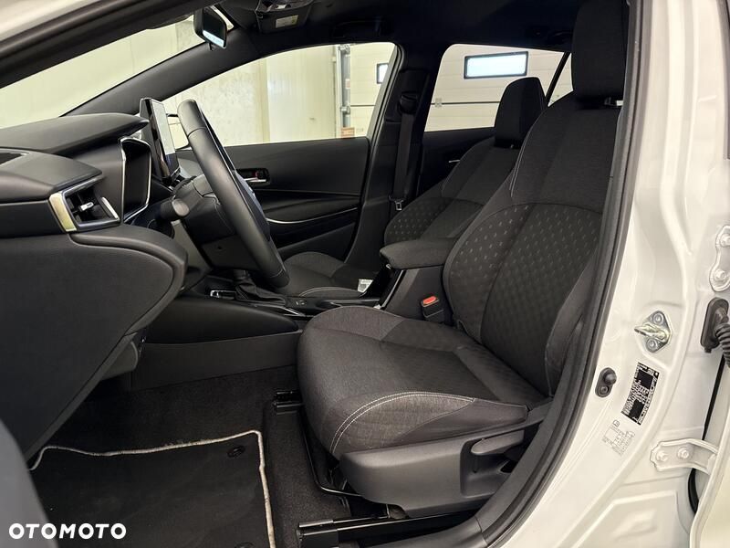 Toyota Corolla 1.8 Hybrid Comfort - 11