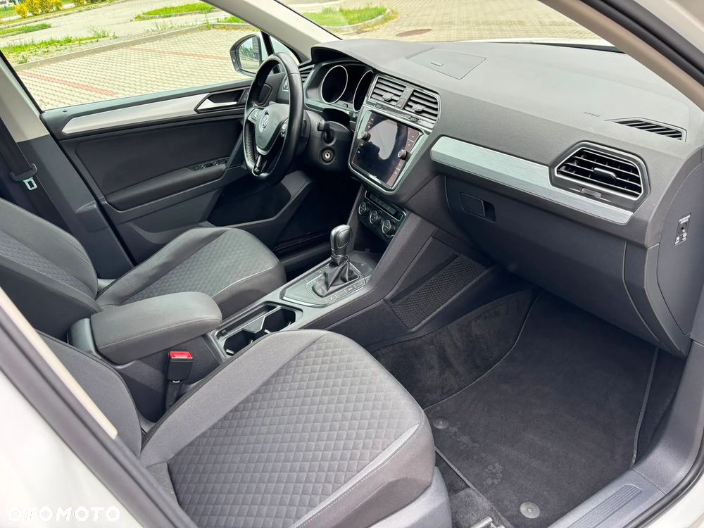 Volkswagen Tiguan 2.0 TDI SCR DSG Elegance - 9
