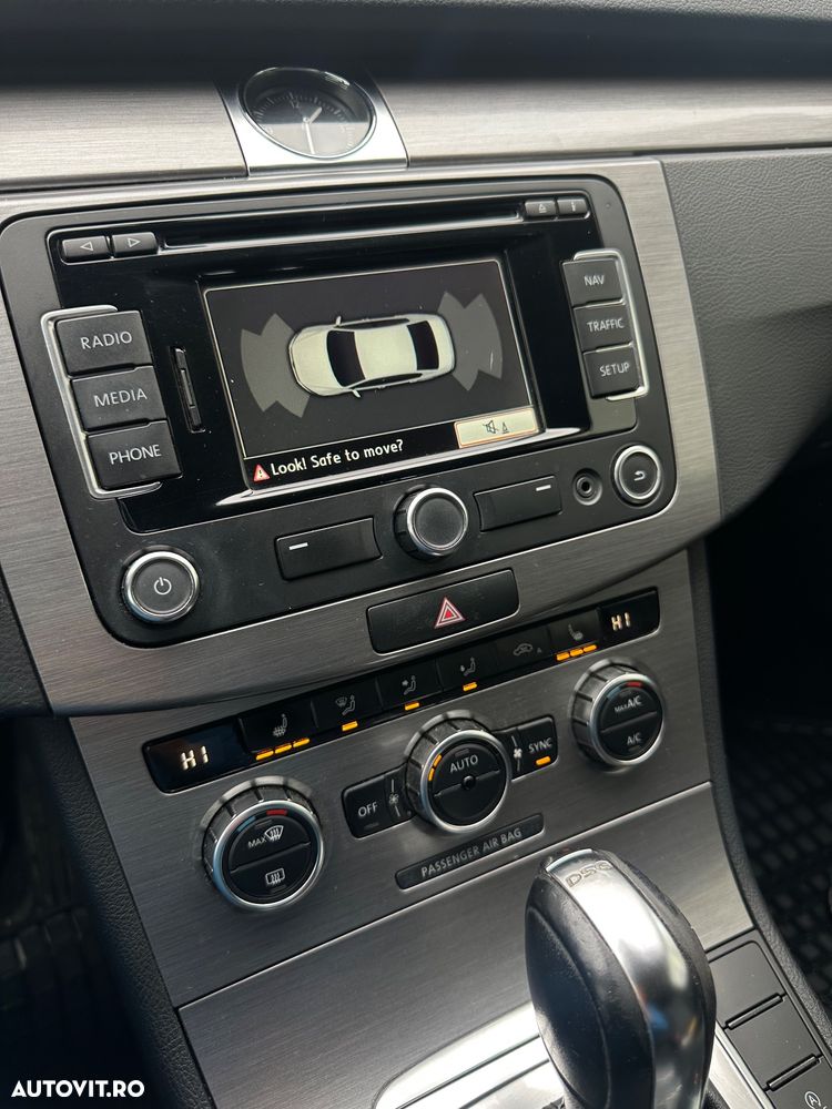 Volkswagen Passat 2.0 TDI BlueMotion Technology DSG Comfortline - 15