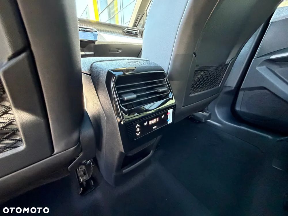 Peugeot 5008 - 14