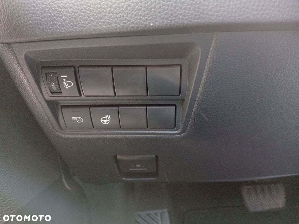 Toyota Yaris Hybrid 1.5 Style - 23