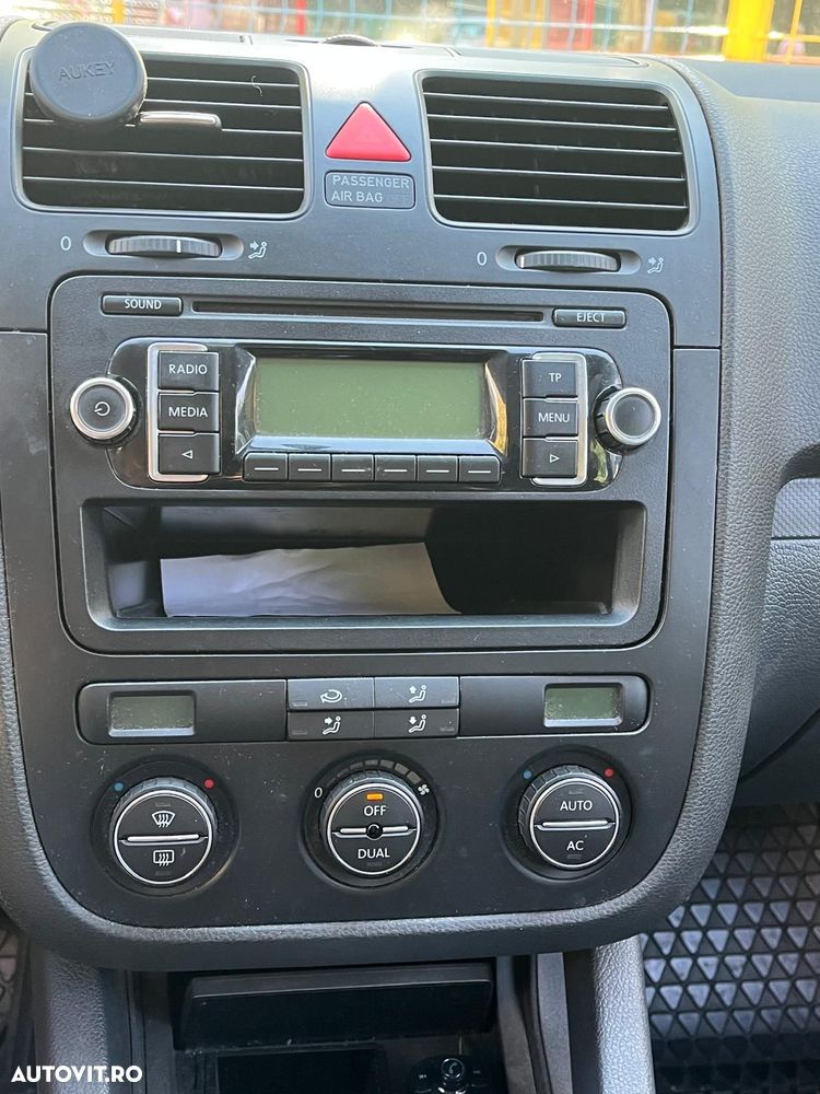 VOLKSWAGEN Golf 2008 — imagine 12