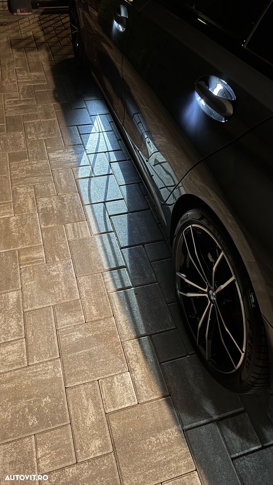 BMW Seria 3 320d Aut. xDrive Edition M Sport Shadow - 25