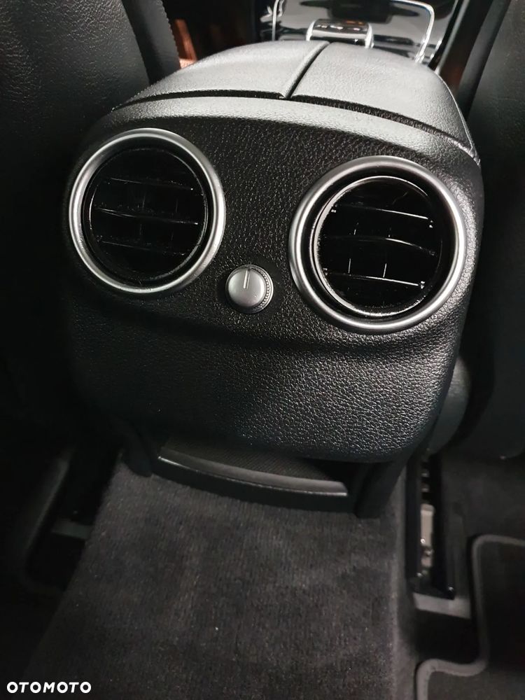 Mercedes-Benz Klasa C 220 d T 9G-TRONIC - 20