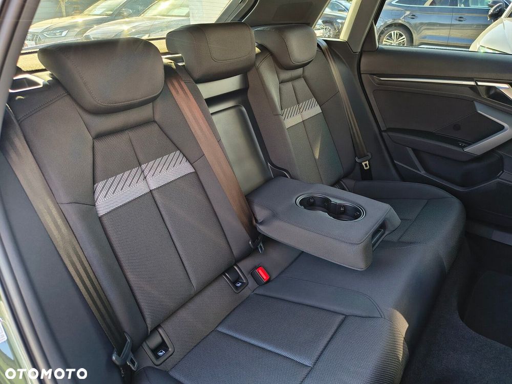 Audi A3 Sportback 35 TFSI mHEV S Line S tronic - 23
