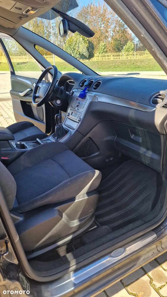 Ford S-Max 2.0 Ambiente - 14