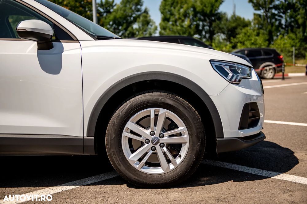Audi Q3 40 TFSI quattro S tronic - 5