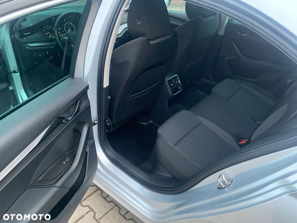 Skoda Octavia 1.5 TSI ACT Ambition - 13