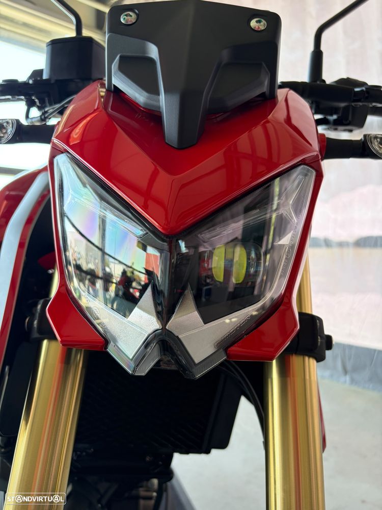 QJ Motor SRK 125S NOVIDADE - 8