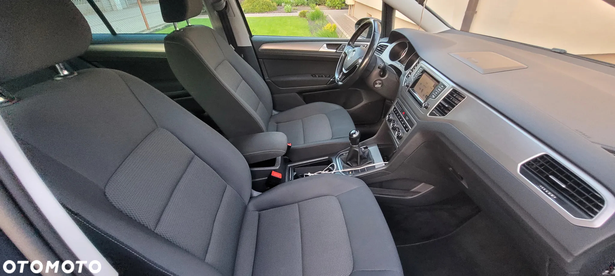 Volkswagen Golf Sportsvan 1.6 TDI BlueMotion Technology Comfortline - 10
