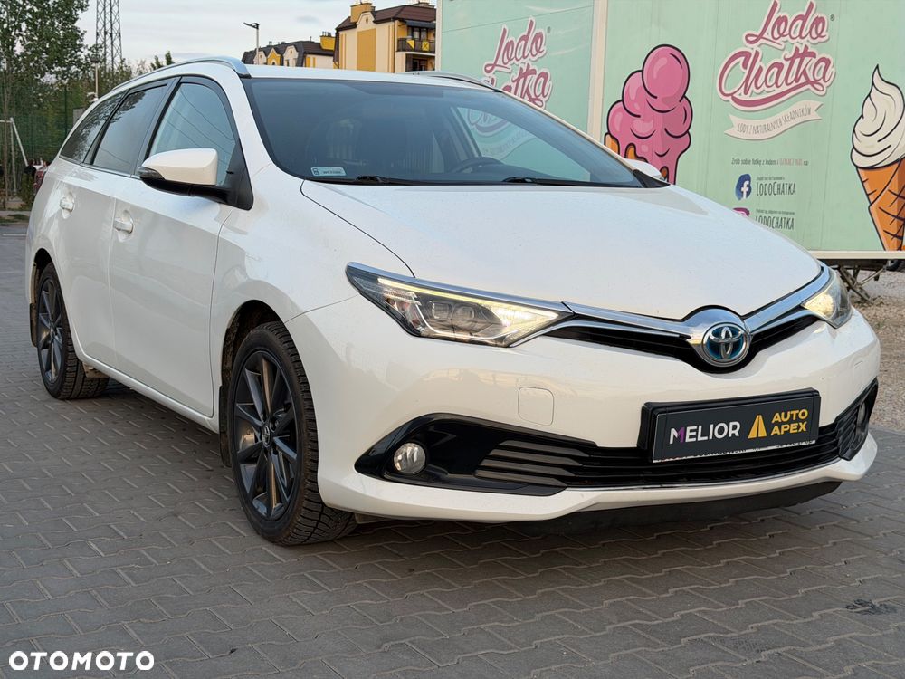 Toyota Auris 1.8 HSD Luna - 8