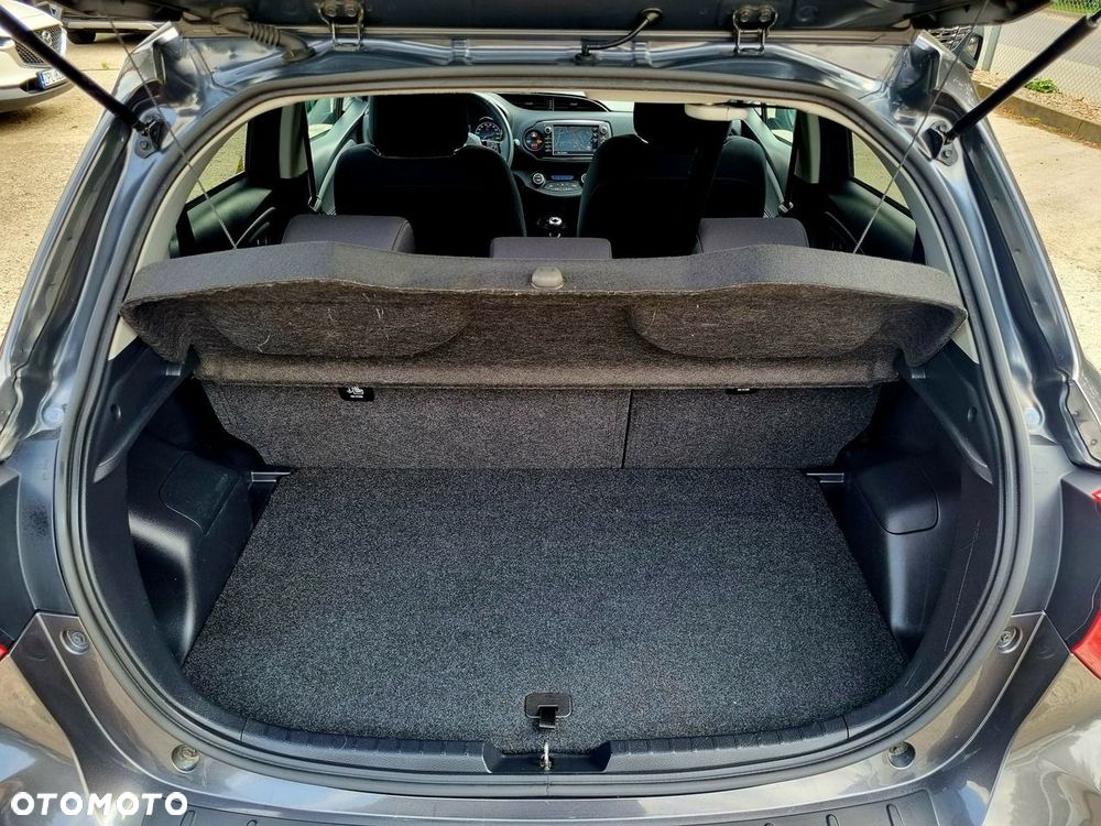 Toyota Yaris 1.5 Active - 13