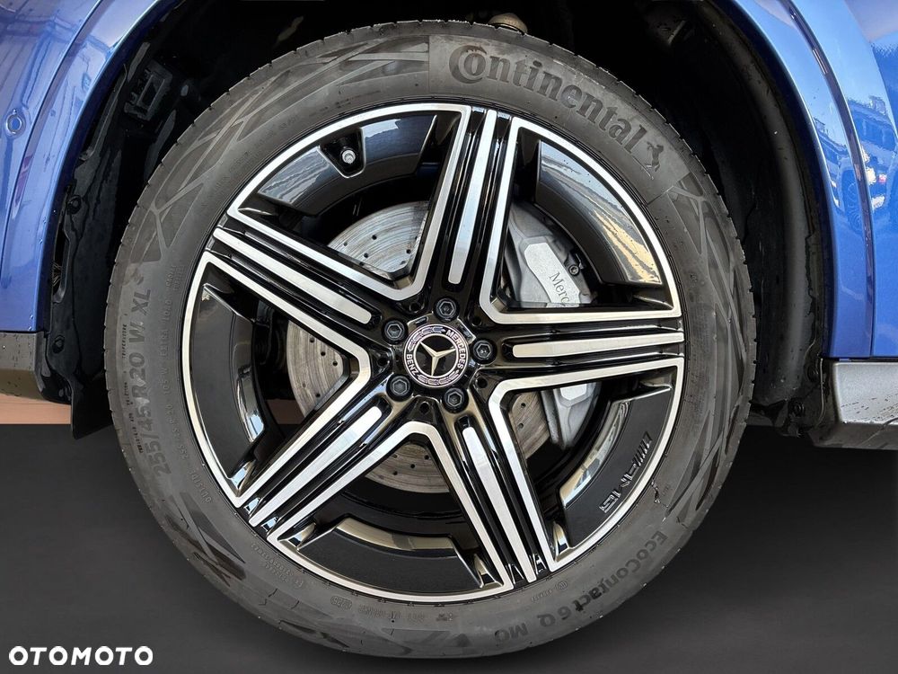 Mercedes-Benz GLC - 10
