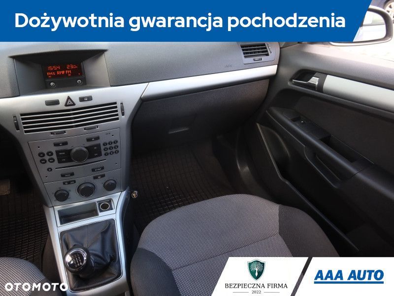 Opel Astra - 10