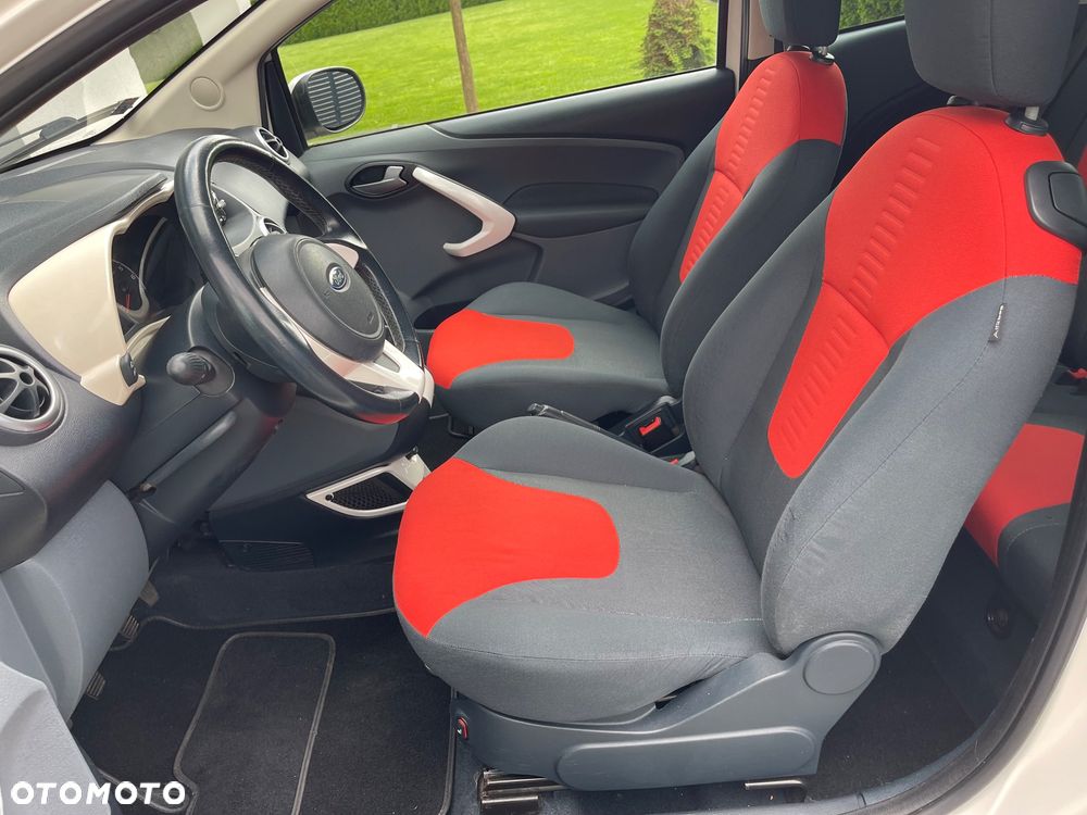 Ford KA 1.2 Titanium - 19