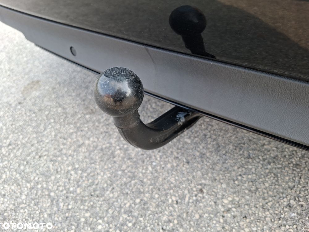 Mercedes-Benz Klasa E 55 AMG Automatik - 32