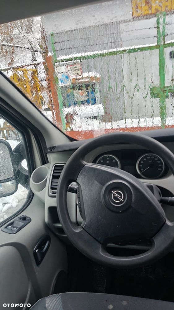 Opel Vivaro L1H1 2.7t - 23