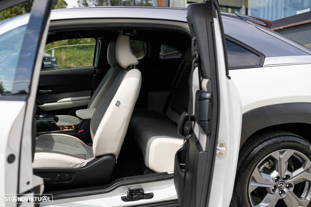 Mazda MX-30 e-Skyactiv First Edition+Modern Confidence - 8