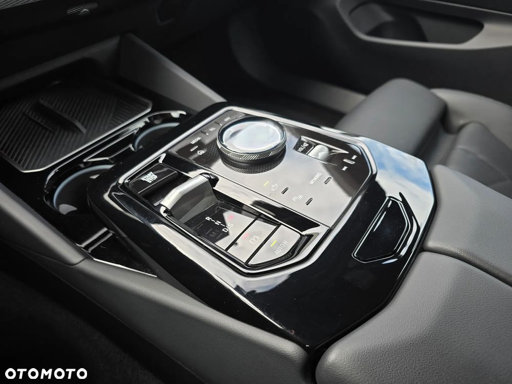 BMW Seria 5 520d xDrive mHEV M Sport - 15