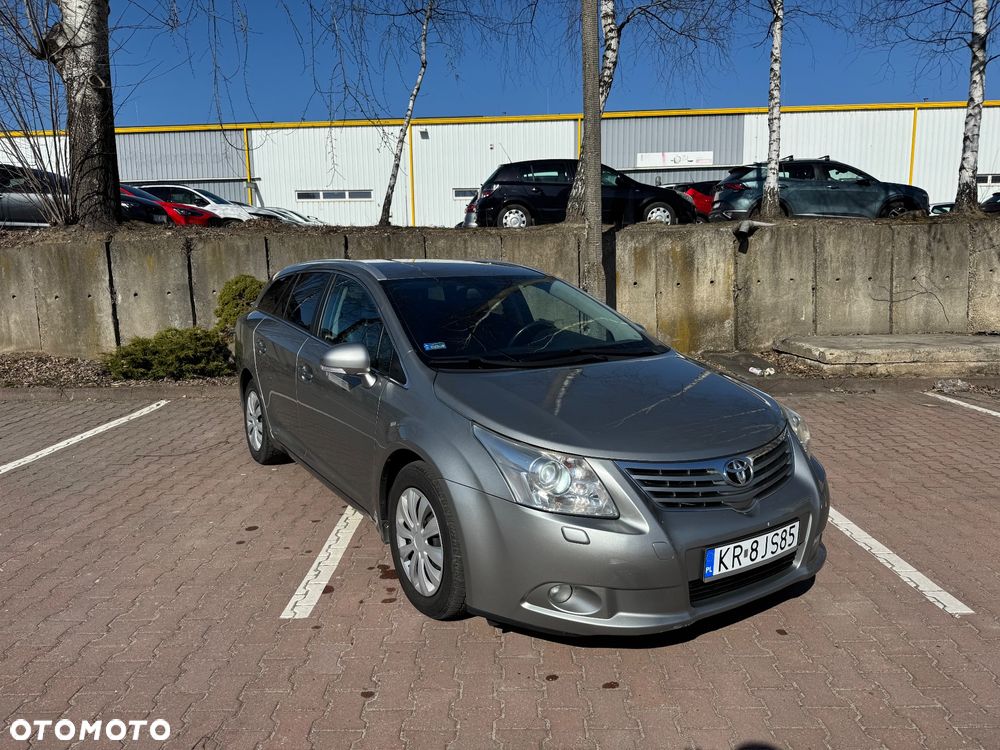 Toyota Avensis 2.0 D-4D Sol - 1