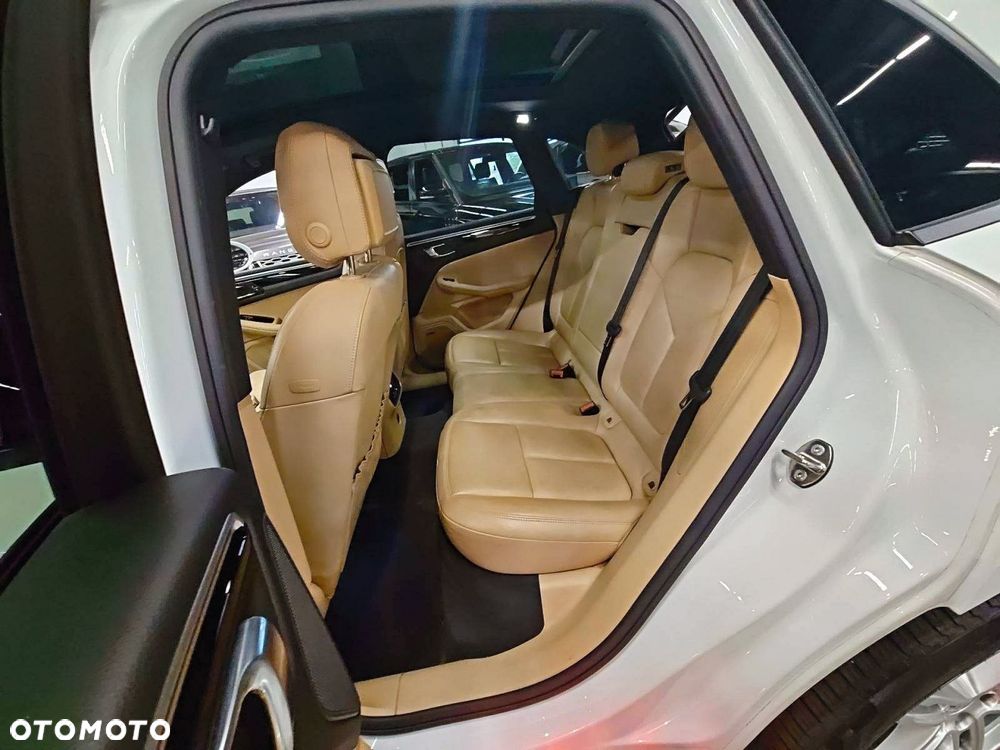 Porsche Macan PDK - 9