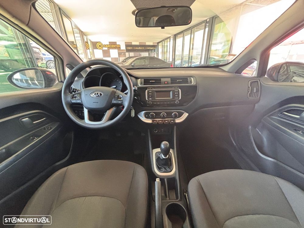 Kia Rio 1.1 CRDi EX ISG - 8