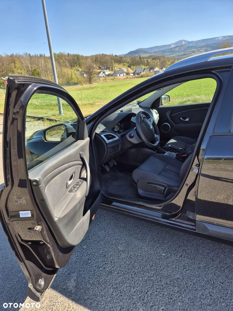 Renault Megane TCe 180 Dynamique - 7