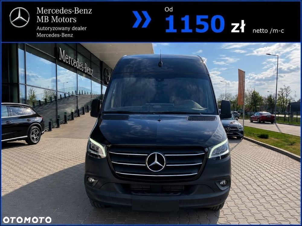Mercedes-Benz Sprinter - 2