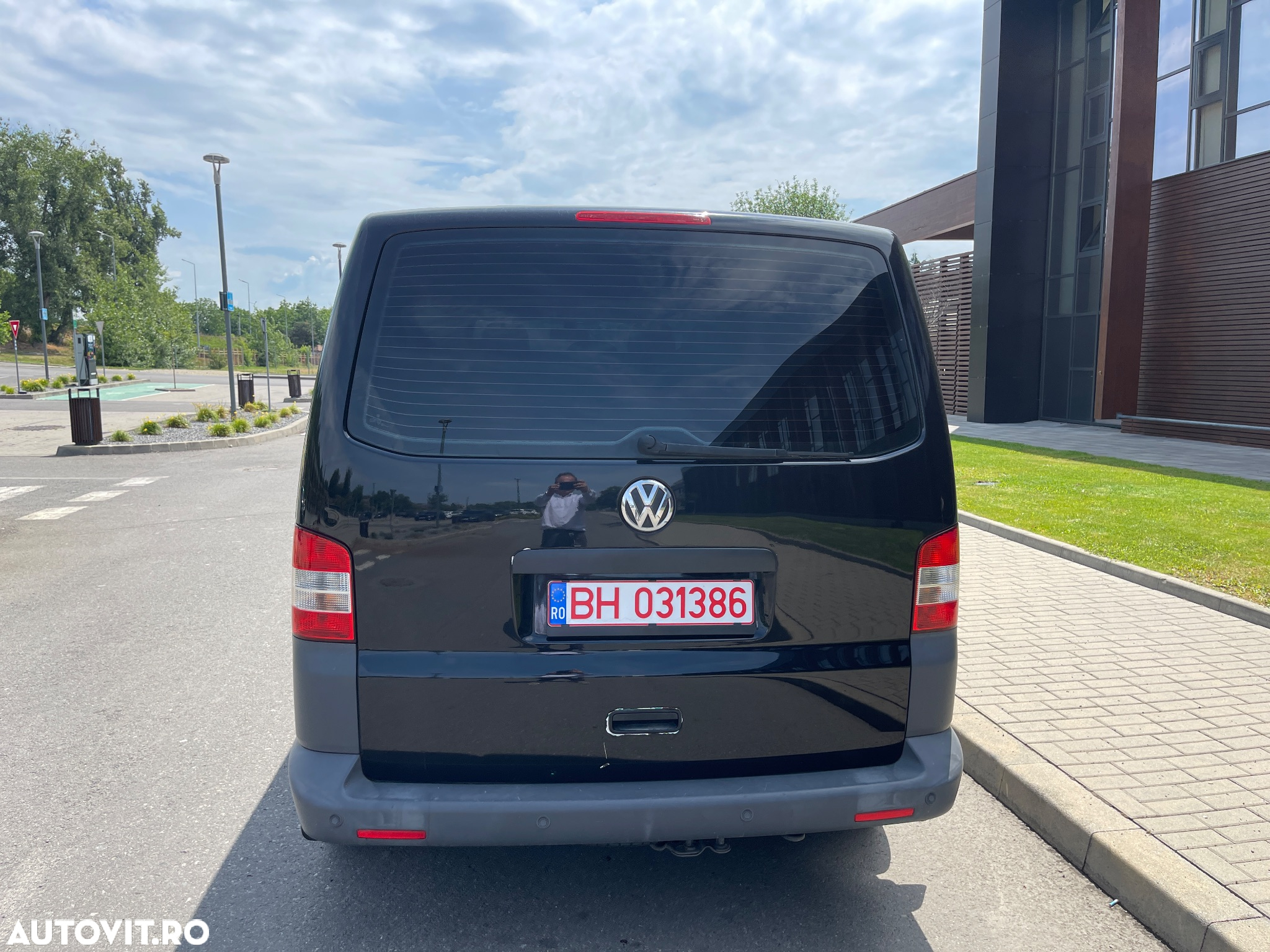 Volkswagen Transporter - 4