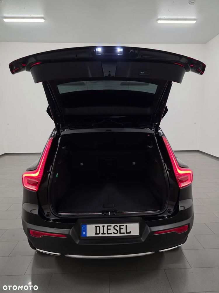 Volvo XC 40 D3 SCR Inscription - 33