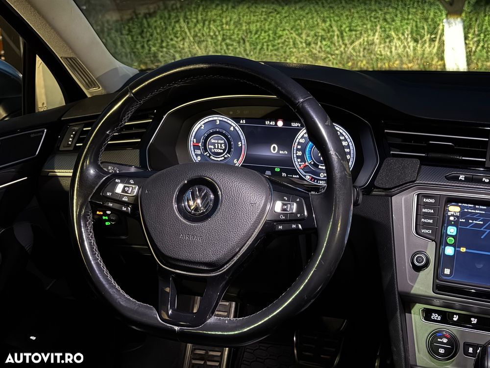 Volkswagen Passat Alltrack 2.0 TDI DSG 4Motion - 26