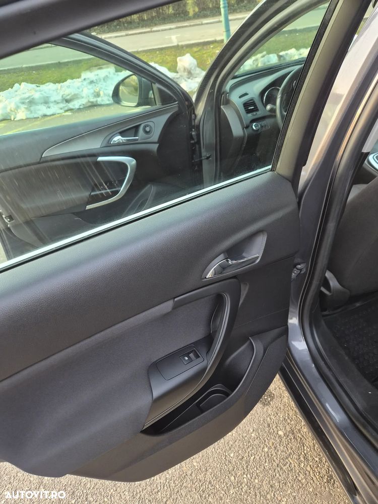 Opel Insignia 2.0 CDTI 4x4 Design Edition - 12