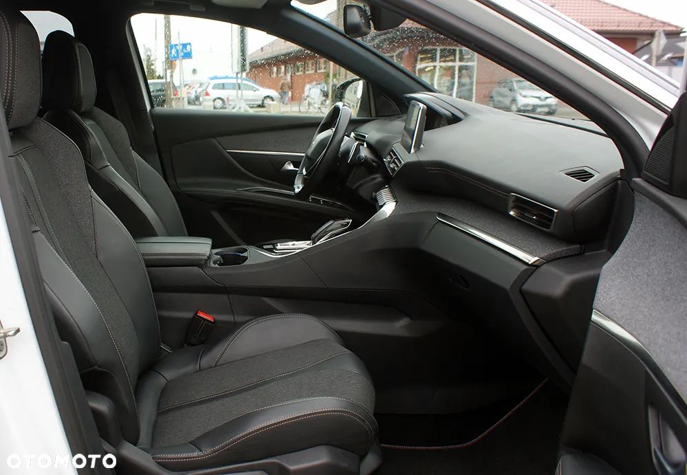 Peugeot 5008 1.5 BlueHDi GT S&S EAT8 - 8