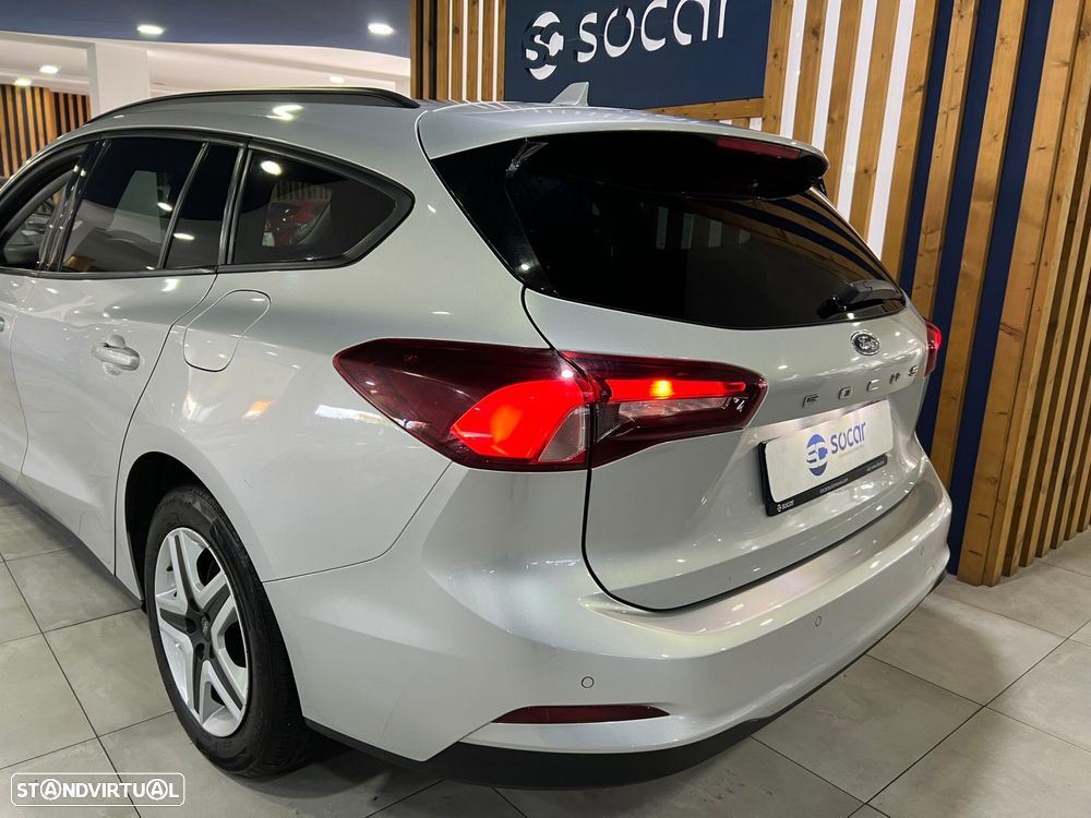Ford Focus SW 1.0 EcoBoost Active - 5