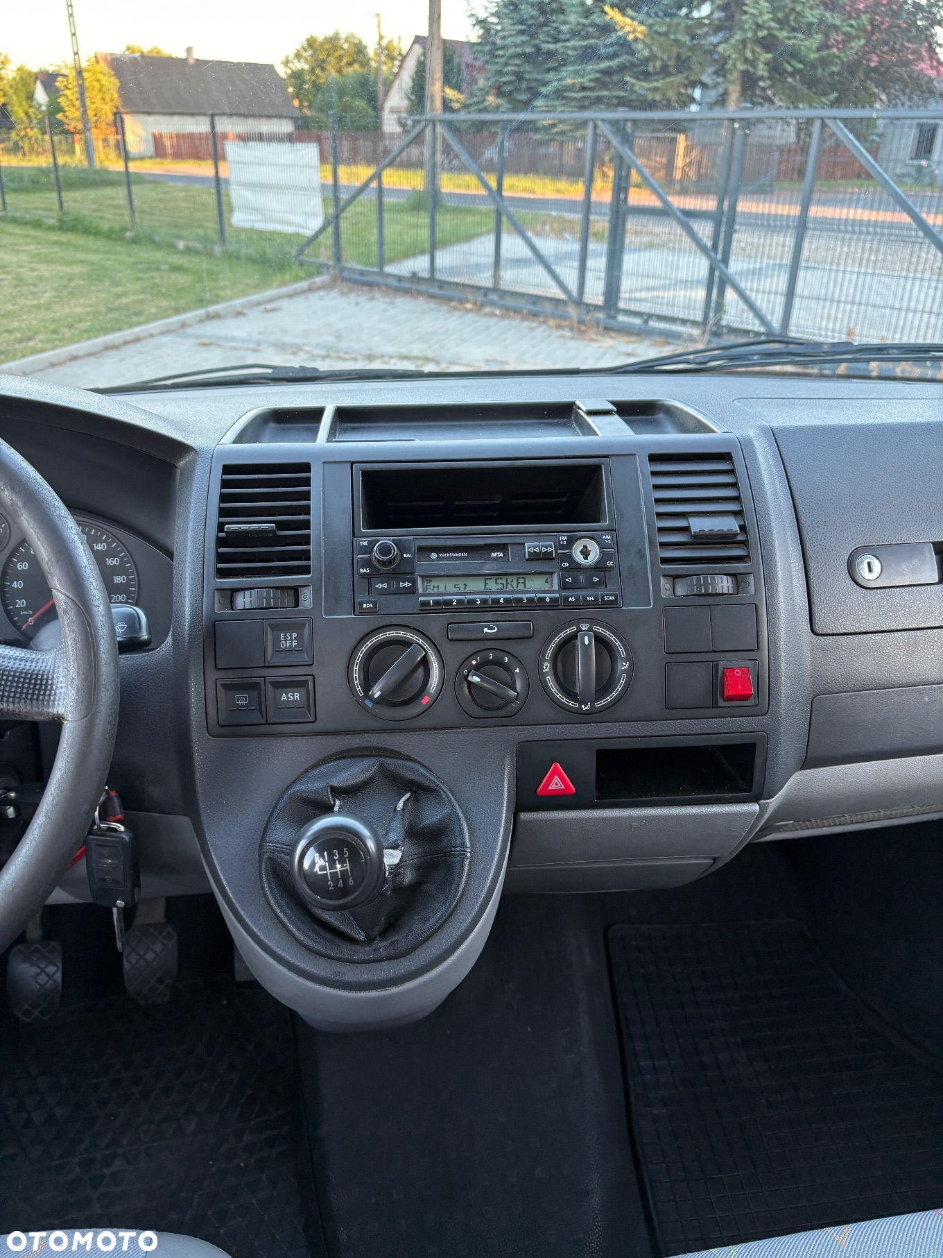 Volkswagen T5 - 21