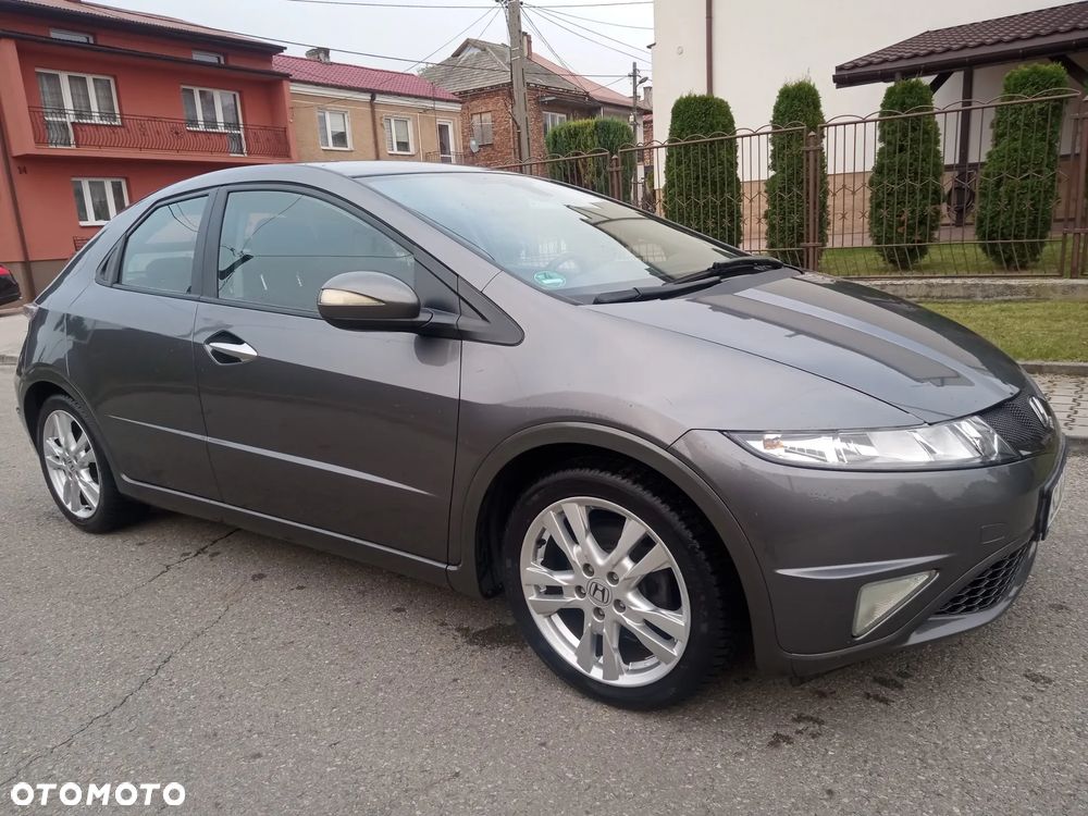Honda Civic - 9