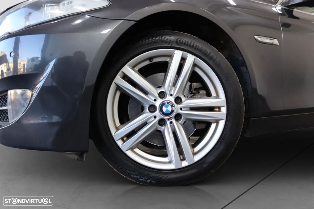 BMW 520 Gran Turismo - 14