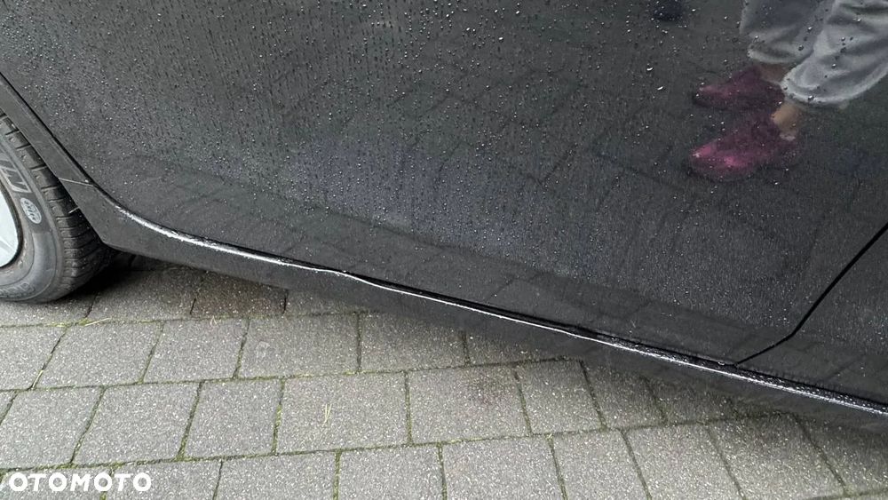 Toyota Prius+ Hybrid 135 Executive - 27