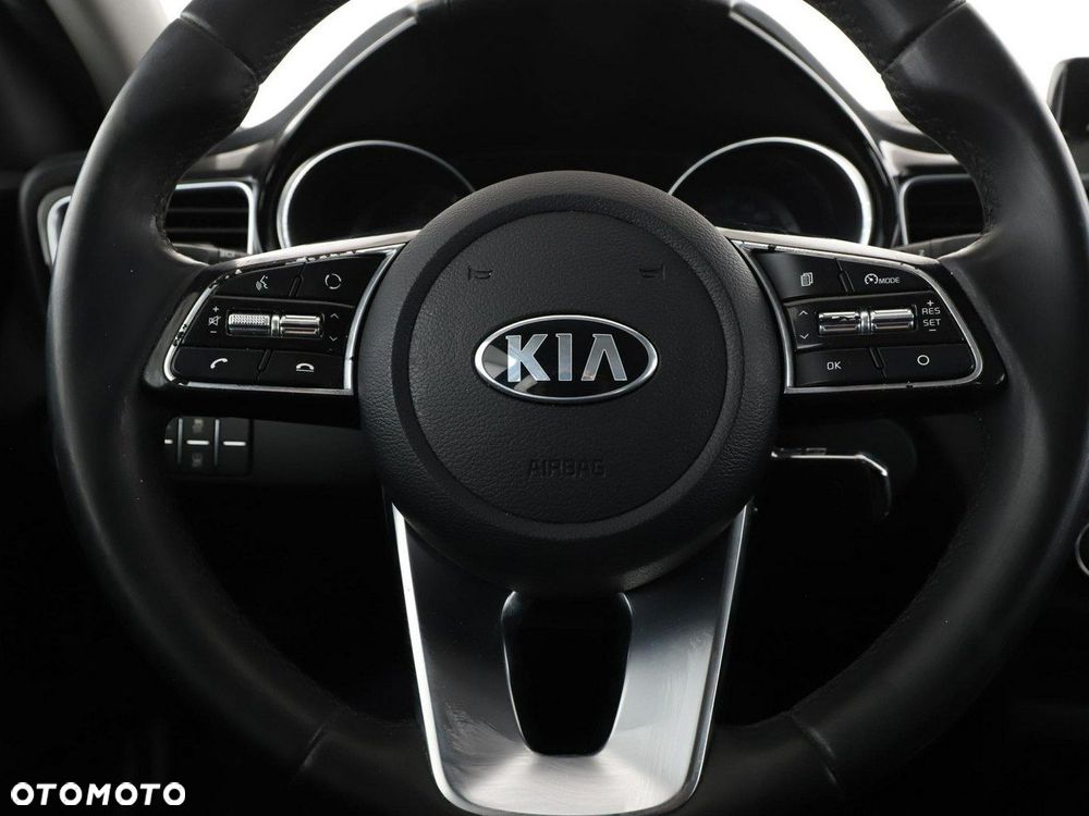 Kia XCeed 1.0 T-GDI L - 22