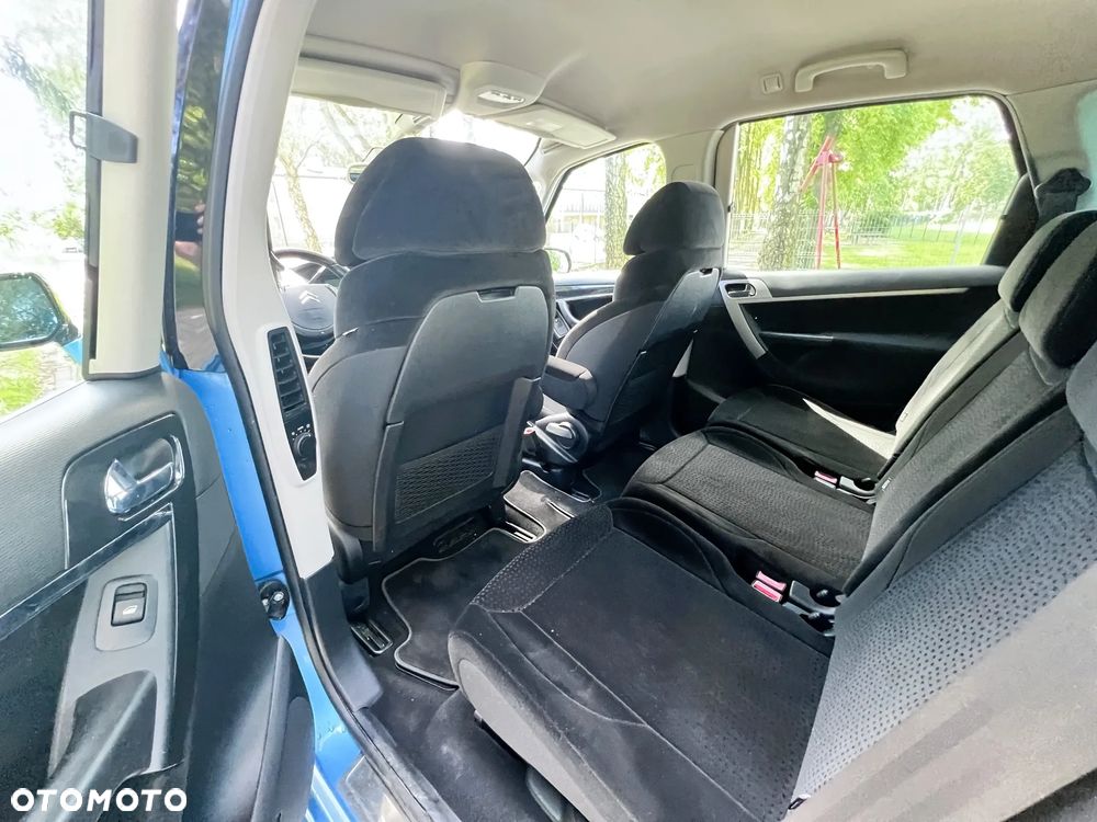 Citroën C4 Picasso - 12