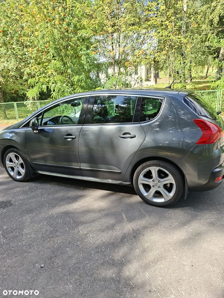 Peugeot 3008 2.0 HDi Allure - 11