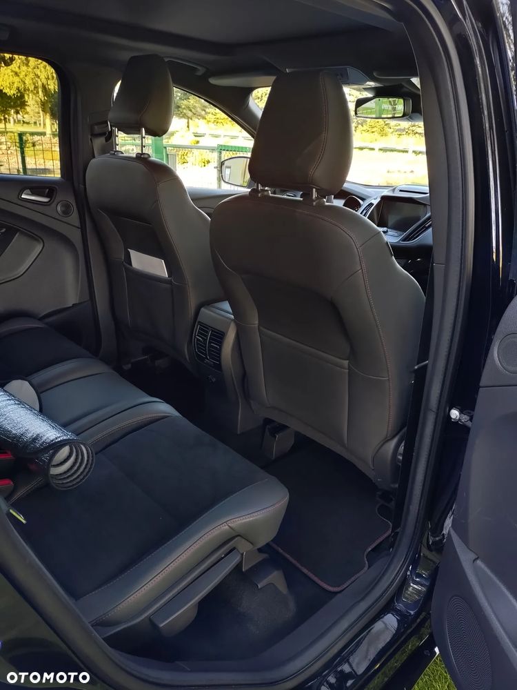Ford Kuga 2.0 TDCi 4x4 ST-Line - 16