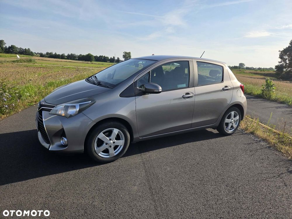 Toyota Yaris 1.33 Premium - 8
