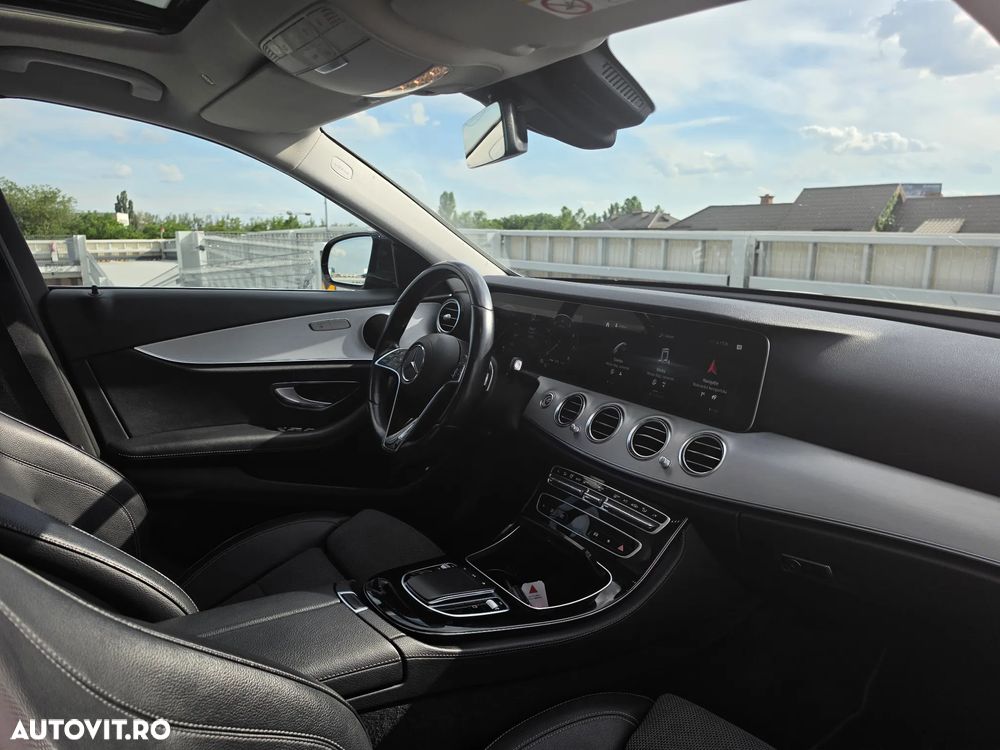 Mercedes-Benz E - 17