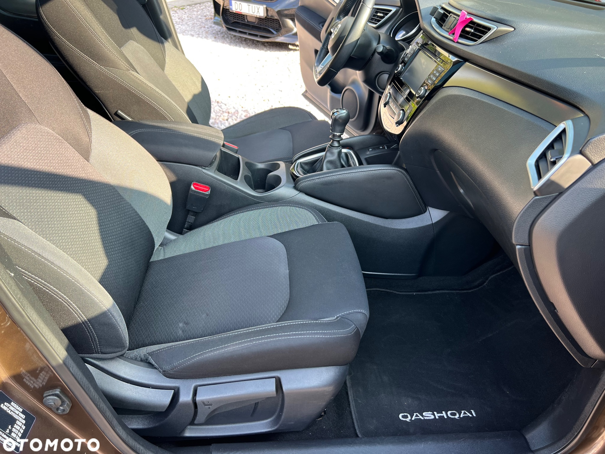 Nissan Qashqai 1.6 DIG-T N-Connecta - 7