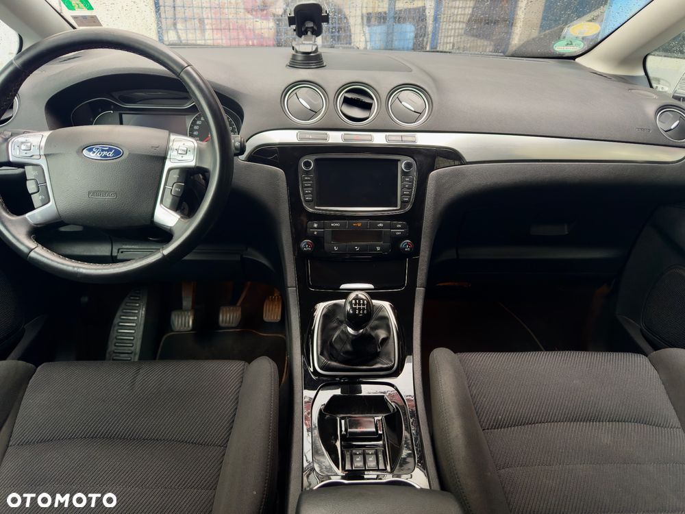 Ford S-Max 2.0 TDCi DPF Titanium - 16