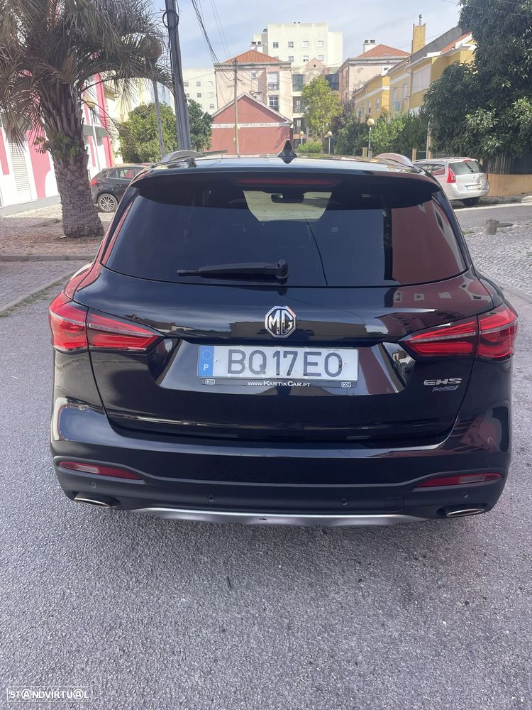 MG EHS Luxury - 10