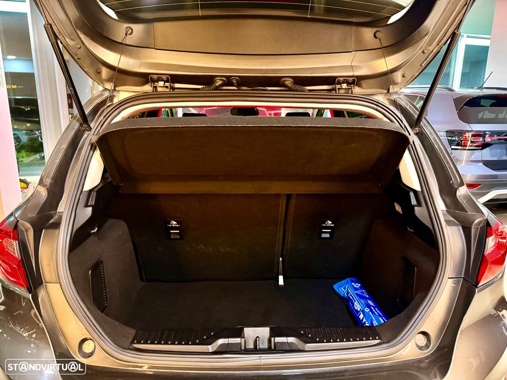 Ford Fiesta - 11